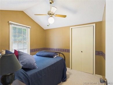Welcome to your perfect turnkey lake front getaway, this well - photo 5