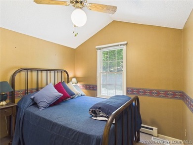 Welcome to your perfect turnkey lake front getaway, this well - photo 6