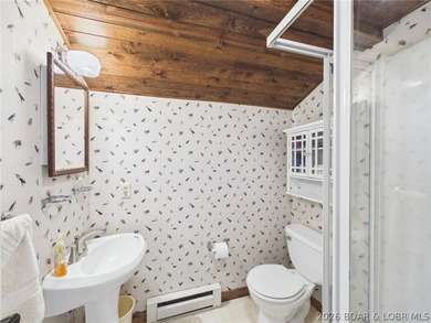 Welcome to your perfect turnkey lake front getaway, this well - photo 7
