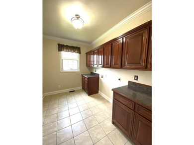 Enjoy the beauty of this 5 bedroom, 4 bath home at Stone Crest - photo 16