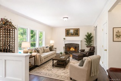 Welcome to this beautifully maintained 4-bedroom, 2.5-bath - photo 16