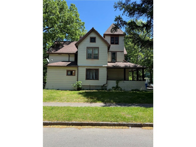 Turnkey investment opportunity! This fully occupied duplex at - photo 8