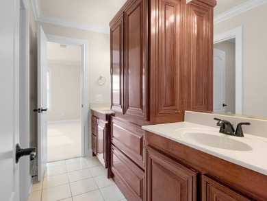 Enjoy the beauty of this 5 bedroom, 4 bath home at Stone Crest - photo 19