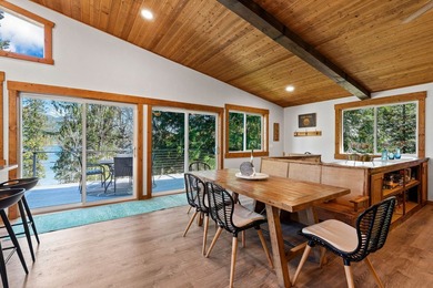 Welcome to a spectacular lakefront estate with sweeping views - photo 31