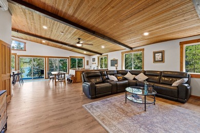 Welcome to a spectacular lakefront estate with sweeping views - photo 33