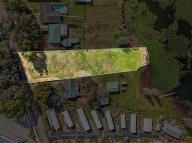 Lakefront homesite with 70 FEET OF LAKEFRONTAGE on BEAUTIFUL - photo 6