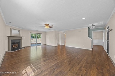 Welcome to 127 Trailwood Drive! If you've been looking for a - photo 8