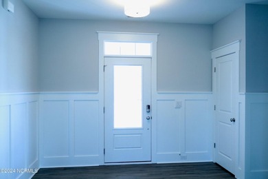 Welcome home to this newer built home. Features an open concept - photo 3
