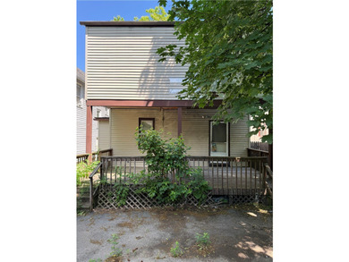 Affordable investment opportunity at 659 Bay Street! This - photo 2
