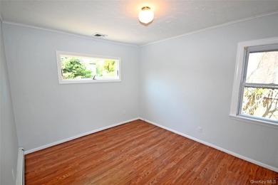 Spacious 4-Bedroom, 2-Bath Home in the Heart of Wantagh Welcome - photo 18