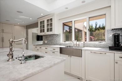 A circular driveway leads to this spectacular fully renovated - photo 18