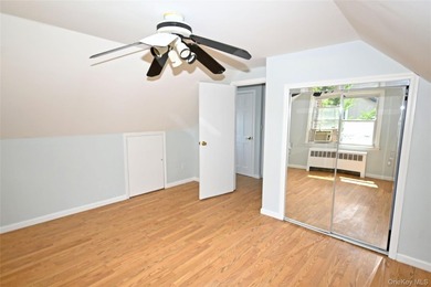 Spacious 4-Bedroom, 2-Bath Home in the Heart of Wantagh Welcome - photo 42