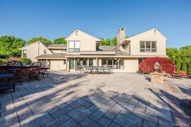 A circular driveway leads to this spectacular fully renovated - photo 46