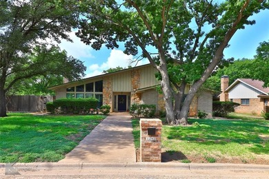 Lytle Lake Home Active Under Contract in Abilene Texas