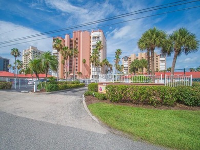 Expansive ocean and lagoon views from every room in this direct - photo 47