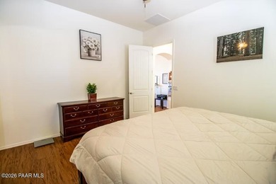 Discover ultimate comfort & convenience, in this charming 3BD