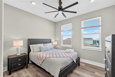 LAKEFRONT HOME IN A NICHE BEACHFRONT COMMUNITY, *DAS STRANDHAUS* - photo 35