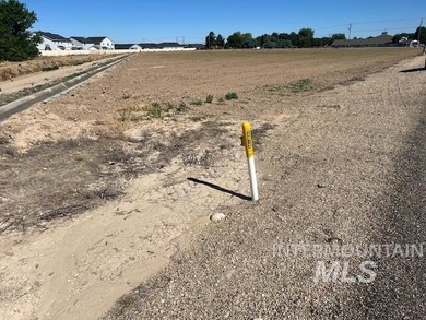 Highly desireable 5.28 acre parcel zoned for multifamily - photo 11