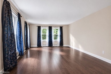 Welcome to this beautifully maintained, sun-drenched colonial - photo 18