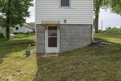 Tucked along the scenic St. Joseph River in Three Rivers, this - photo 31