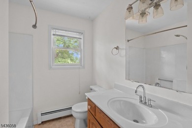 Welcome to this beautifully maintained, sun-drenched colonial - photo 32