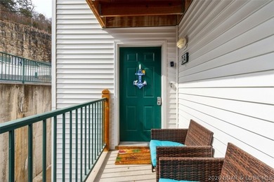 Enjoy easy lake living in this well-maintained 3-bedroom, 2-bath - photo 5