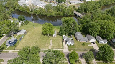 Tucked along the scenic St. Joseph River in Three Rivers, this - photo 37