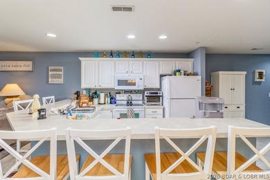 Enjoy easy lake living in this well-maintained 3-bedroom, 2-bath - photo 9