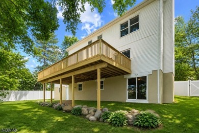 Welcome to this beautifully maintained, sun-drenched colonial - photo 45