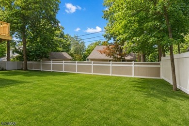 Welcome to this beautifully maintained, sun-drenched colonial - photo 46