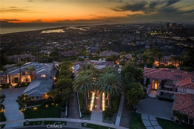 Set behind the guarded and patrolled gates of Pelican Hill in - photo 15