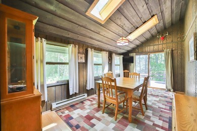 Beautifully maintained 4-bedroom, 2-bath Lake Mary home situated - photo 8