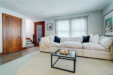 Welcome to 22 Ross Street! This well-maintained 3-bedroom, 1 - photo 3