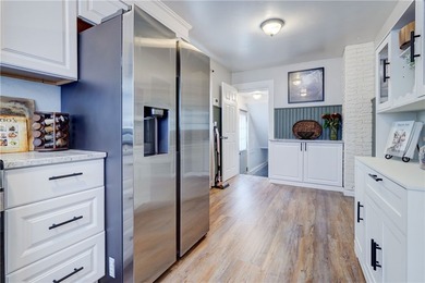 Welcome to 22 Ross Street! This well-maintained 3-bedroom, 1 - photo 10