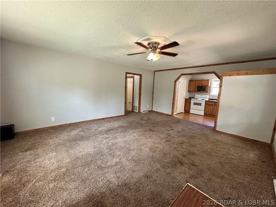 2-bedroom home conveniently located just minutes from the - photo 4