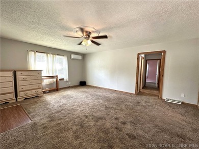 2-bedroom home conveniently located just minutes from the - photo 5