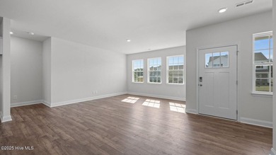 Additional listing photo 4