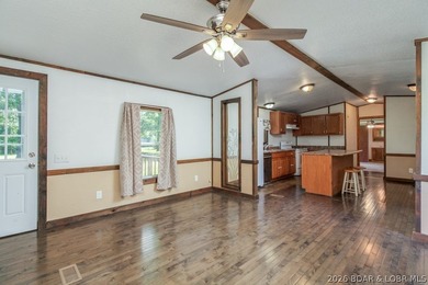 Enjoy peaceful country living with this all electric single-wide - photo 3