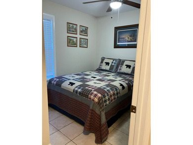 Two bedroom, one bath home in the cottage section of Salt - photo 12