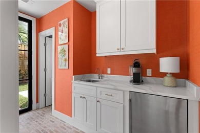Enjoy the rare freedom of true walk-to-everything island living - photo 21