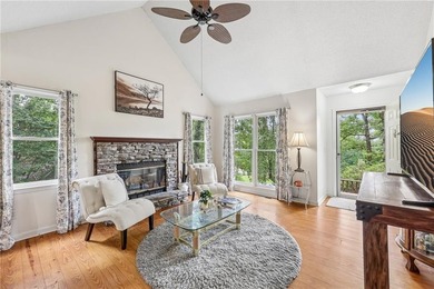 Looking for a full time residence that makes you feel like you - photo 7