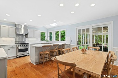 Classic 5-bedroom center hall Colonial nestled on a quiet - photo 5