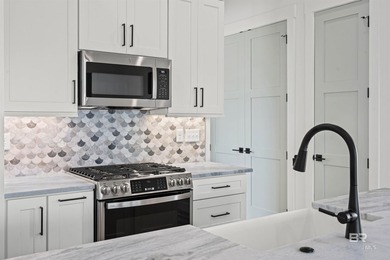 Brand-new Luxury Cottage in the heart of Gulf Shores offering - photo 5