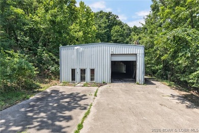 Endless potential awaits with this versatile 3,680-square-foot - photo 1