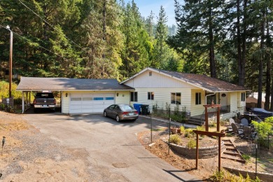 Lake Home For Sale in Grants Pass, Oregon