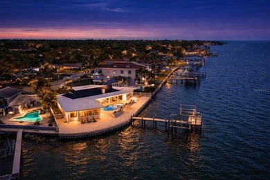 Perfectly positioned to capture the best of both worlds, this - photo 4