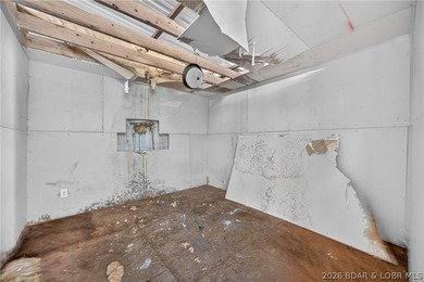 Endless potential awaits with this versatile 3,680-square-foot - photo 10