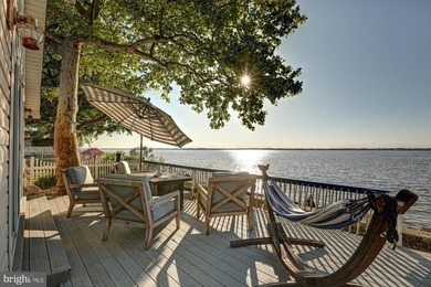 Enjoy waterfront living in this beautifully renovated cottage - photo 23