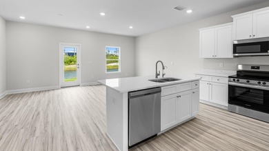 Welcome Forest Shores Villas! The thoughtfully designed interior - photo 6