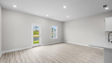 Welcome Forest Shores Villas! The thoughtfully designed interior - photo 9